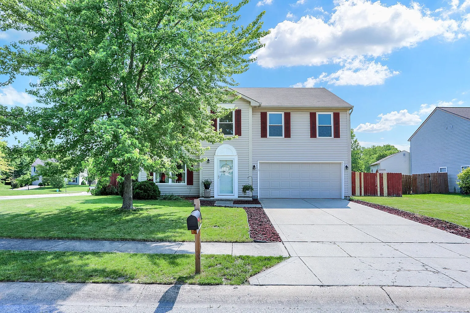 341 Brassport Dr photo 1
