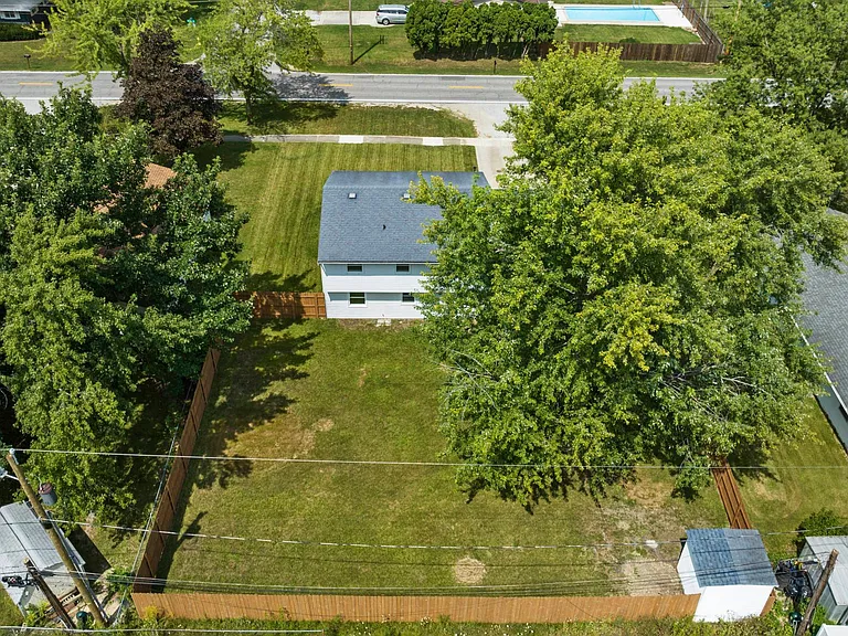 Evard Rd — Photo 3