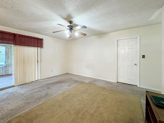 5th image of 591 SE Crosspoint Drive