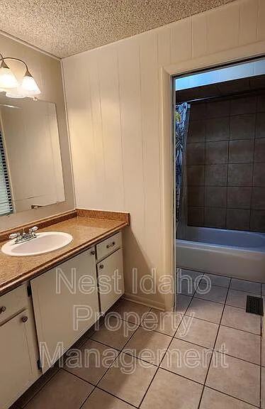 10127 W Springdale Ct — Photo 13