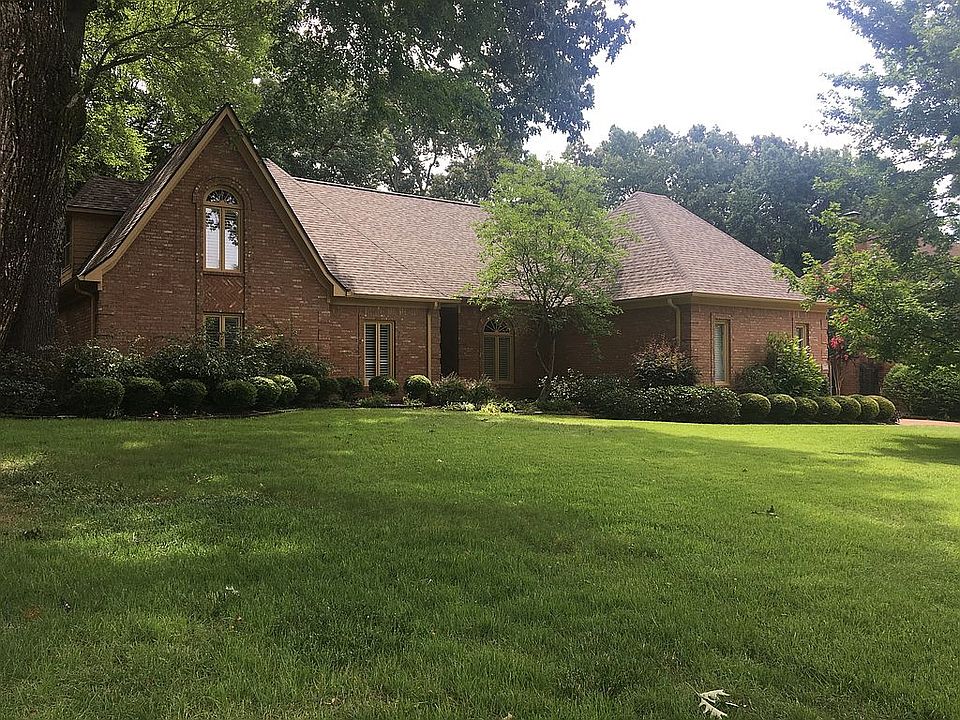 1st image of 2100 Knoll Ln