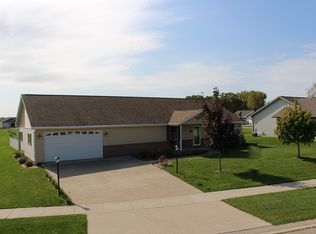 440 Tori St, Omro, WI 54963