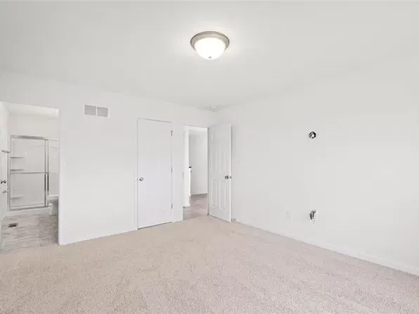 461 Sweetgrass Dr #1, Wentzville, MO 63385