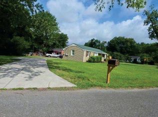 604 Cardinal Dr, Murfreesboro, TN 37130