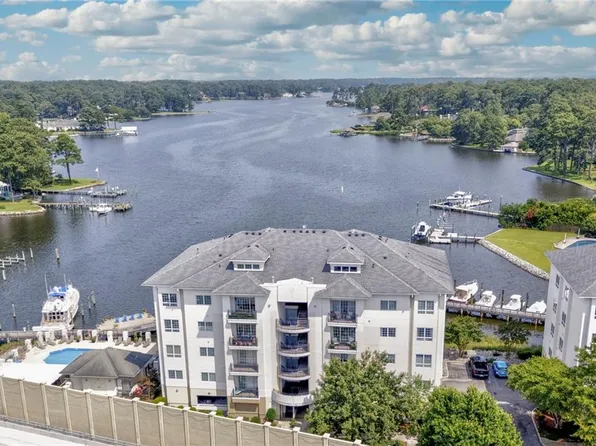 1292 Laskin Rd APT 302, Virginia Beach, VA 23451