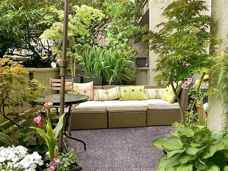 1215 Pacific St #20 — Photo 2