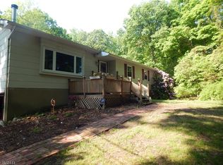 59 Quenby Mountain Rd, Great Meadows, NJ 07838