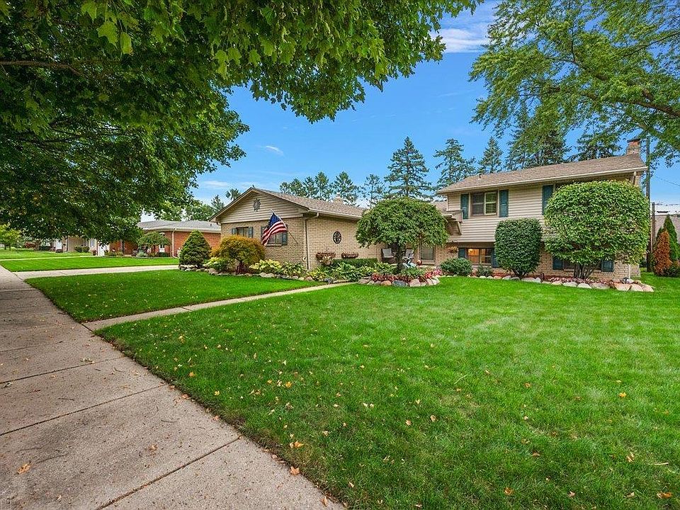 35772 Hilton Dr, photo 6