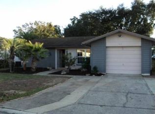 8024 Pequena Dr, Port Richey, FL 34668