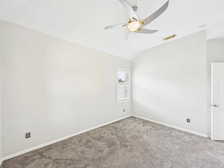 6206 Canyon Run Ct — Photo 31
