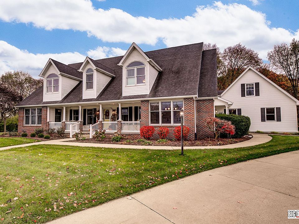 1st image of 904 Percy Ct