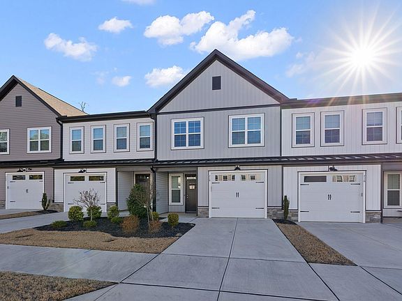 2nd image of 718 Jamescroft Way