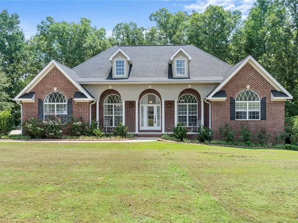 15598 Kevin Cv, Northport, AL 35475