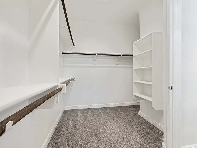 832 Wilmott Ter — Photo 21