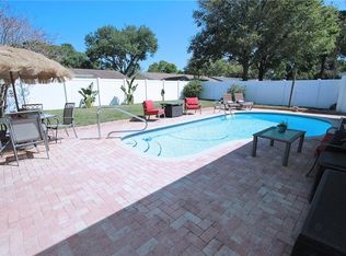 12157 97th Ave, Seminole, FL 33772