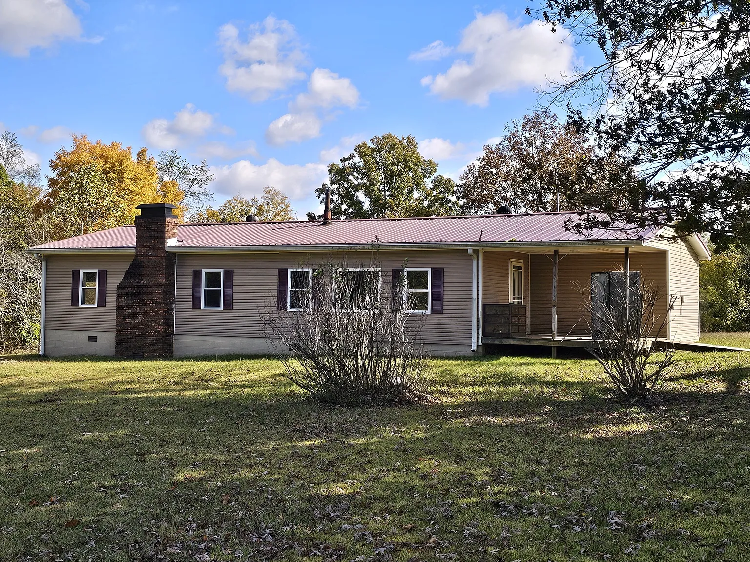 2305 Highway 46 photo 1