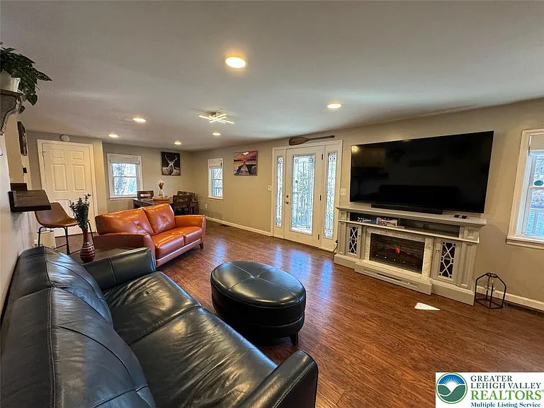 312 Lehigh Dr — Photo 38