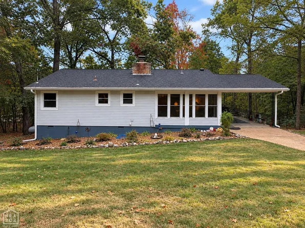 6 Nokomis Dr, Cherokee Village, AR 72529