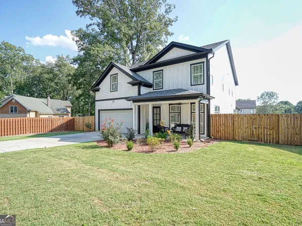 1057 Turner St NE, Conyers, GA 30012