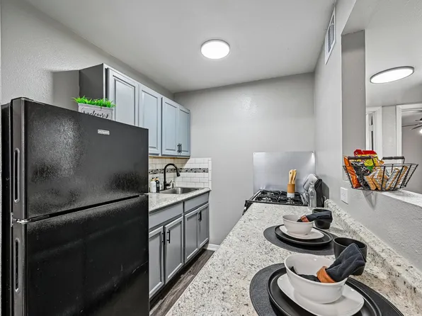 Arbor Trails Apartment Homes