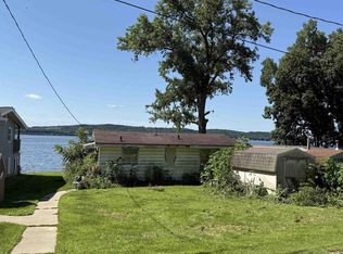 W12015 Baltic Ave, Merrimac, WI