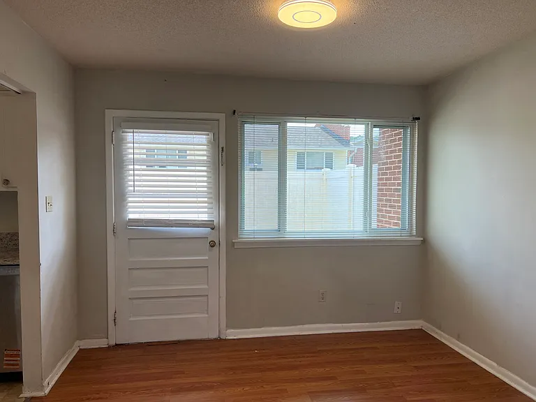 2343 Champion Ct — Photo 10