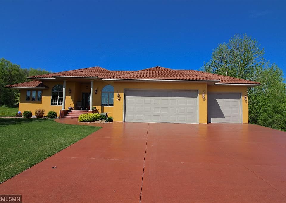 1st image of 161 Shoreview Dr
