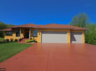 161 Shoreview Dr, Elysian, MN 56028
