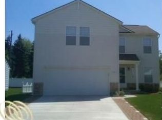 107 Cascade Ln, Waterford, MI 48327