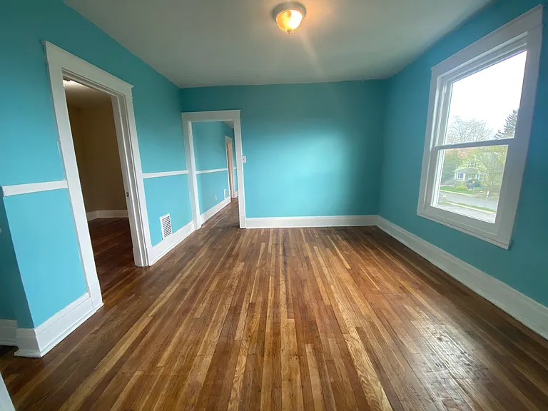 435 Portage Rd #2 — Photo 2