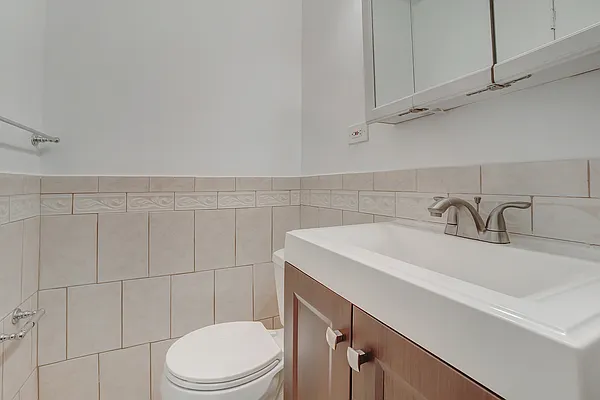 Rented by Corcoran | media 15