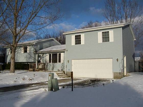1st image of 2695 Arneman Ln