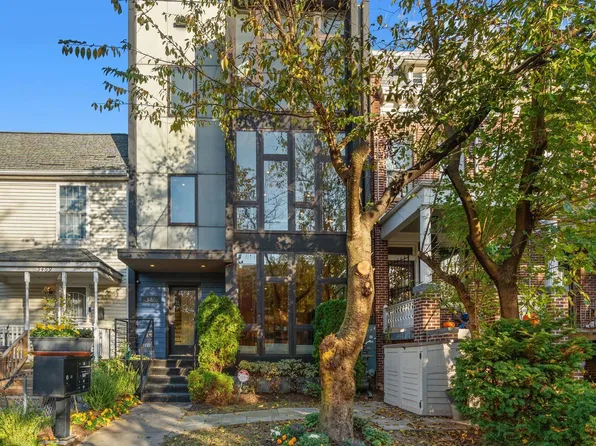 3467 Holmead Pl NW #2, Washington, DC 20010