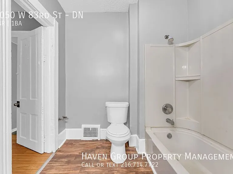 2050 W 83rd St #DN — Photo 16