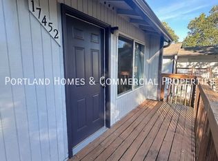 17452 SE Powell Blvd, Portland, OR 97236