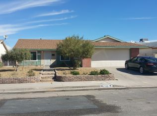 115 Glen Oak Dr, Henderson, NV 89002