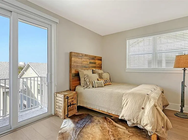 512 Laurel Park Dr — Photo 31