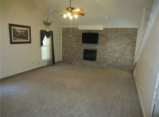 5806 Sagebrush Trl, Arlington, TX 76017