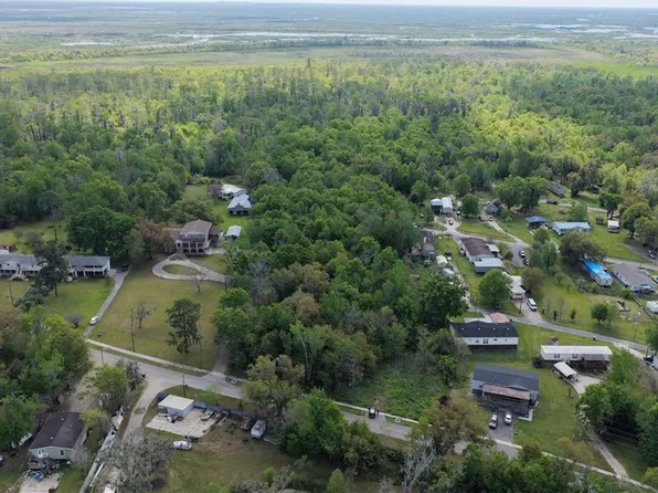 Jean Lafitte Blvd, Lafitte, LA 70067