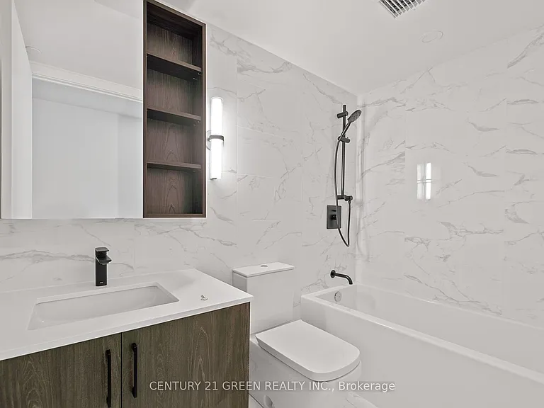 689 The Queensway #216 — Photo 20