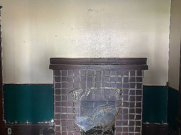5th image of 411 S Progress St