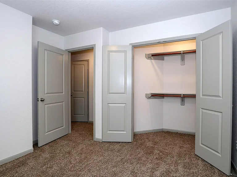 2702 Appian Way — Photo 17