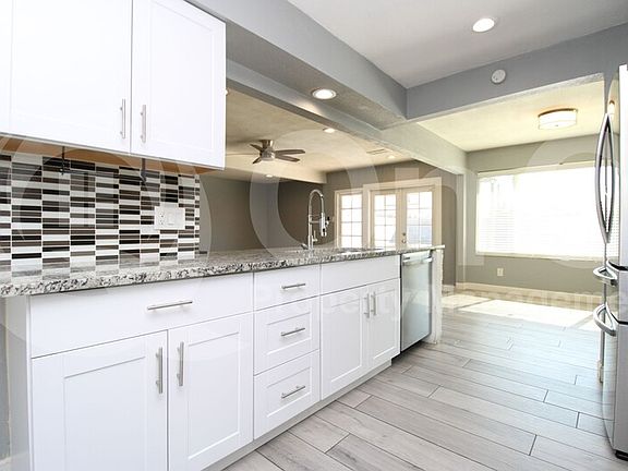 5th image of 2383 W Waltann Ln