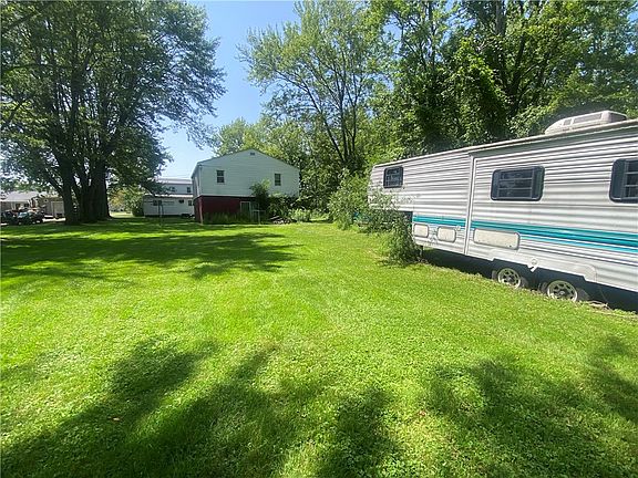 4th image of 6875 Nash Rd