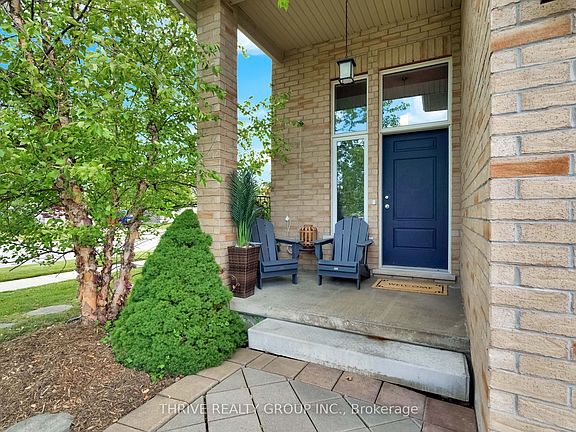 2nd image of 1903 Jubilee Cres