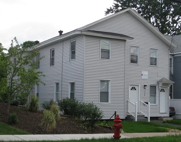 1310 E Fayette St #1