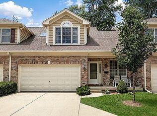 1908 Kingsbrook Ct, Wheaton, IL 60187