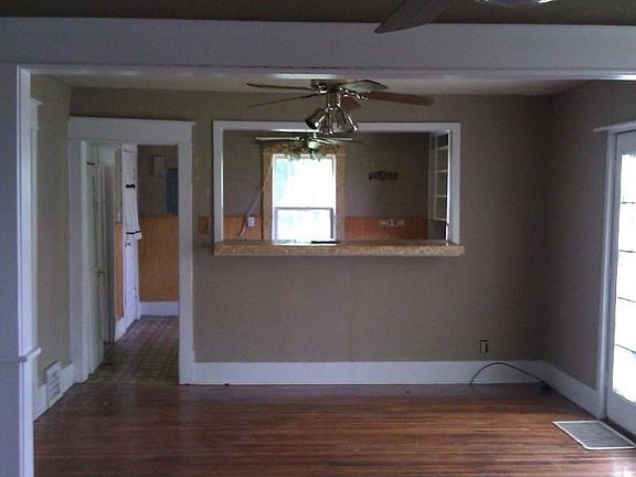 2nd image of 1318 S 22nd St