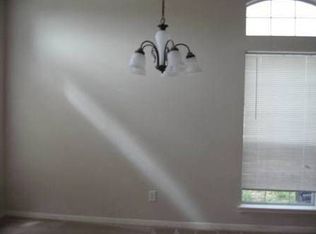 8123 Autumn Trace Ct, Houston, TX 77083