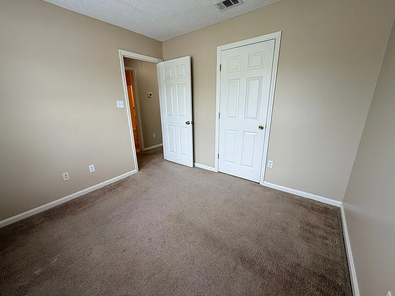 3008 Ginny Dr — Photo 13